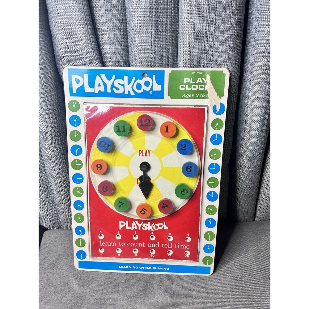 VTG Playskool Wooden Play Clock Learn Count Tell Time Homeschool Educational